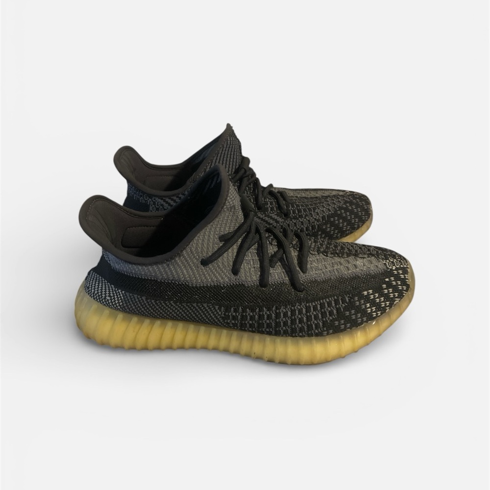 Black and Tan Sneakers Adidas Yeezy preowned good condition